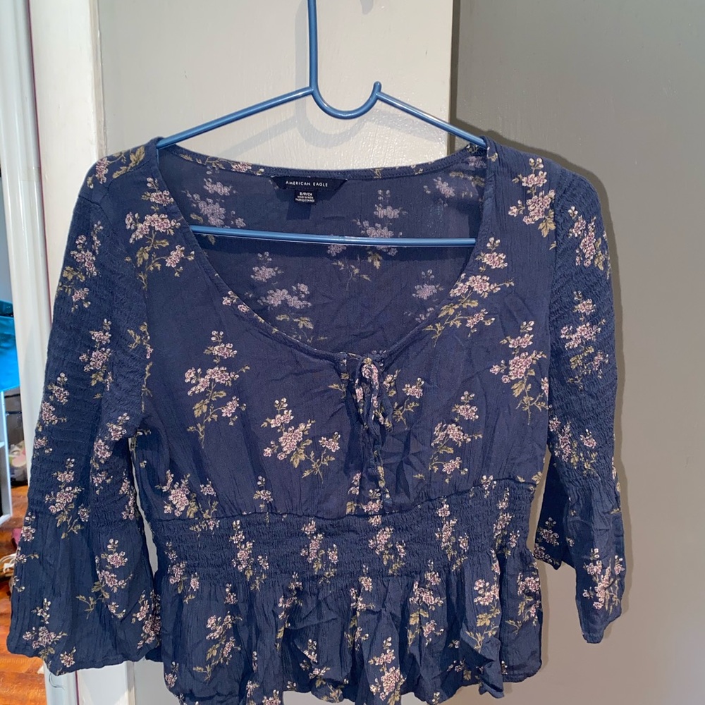 Flowy top - Picture 2 of 2